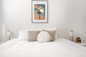 Gallery image of Coastal Retreat, Beach Unit in Mooloolaba +12 photos