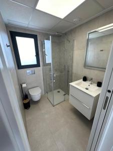 Ảnh trong thư viện ảnh của VILLA 45 Gran Alacant ,Alicante , Swimming Pool , ở Puerto Marino +17 ảnh