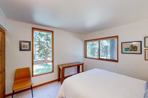 Postel nebo postele na pokoji v ubytování Avalon