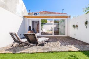 Αίθριο ή υπαίθριος χώρος στο Green Tiles House