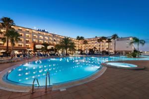 Bazén v ubytování Hotel Best Mojácar nebo v jeho okolí