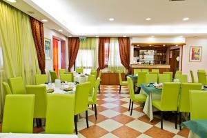 Restaurace v ubytování Hotel President Pomezia