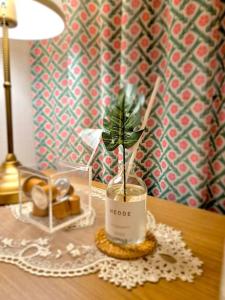 釜山にあるCozy House Busanの壷の小植物