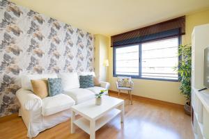 A seating area at Holidays2Malaga Eslava High Speed WIfi