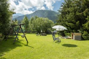 Afbeelding uit fotogalerij van Chesa-strimer - Veranda in La Punt-Chamues-ch