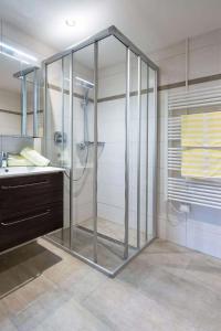 Ein Badezimmer in der Unterkunft Gasthof Maria Kirchental