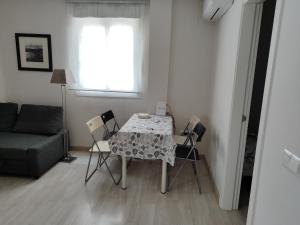 Posedenie v ubytovaní apartment in Seville city centre