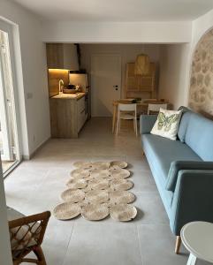 Gallery image of Robinsone House La Storia in Jelsa