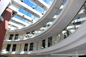 Fotografie z fotogalerie ubytování Ramada by Wyndham Bucharest Otopeni Airport v destinaci Otopeni