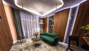 Imagem da galeria de Apeiro City Avant-garde Hotel em Saraievo mais 77 fotografias