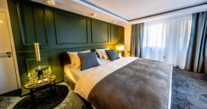 Imagem da galeria de Apeiro City Avant-garde Hotel em Saraievo