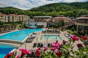 Bazén v ubytování Апартамент Пирин Apartment Pirin nebo v jeho okolí