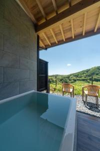 Bazén v ubytování THE TANADA SAUNA サウナ 露天風呂 棚田一望 Refaシャワードライヤー 食事追加可 nebo v jeho okolí