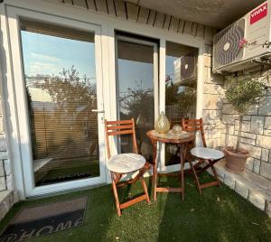 Μπαλκόνι ή βεράντα στο Apartman Mornar