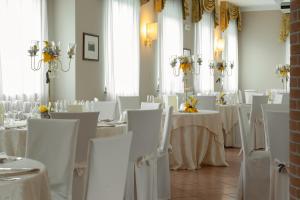 Restaurace v ubytování Terme Di Monte Valenza