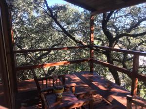 Un balcón o terraza de Cabaña El Valle