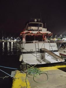 Φωτογραφία από το άλμπουμ του ΜΕΓΑΡΑ yacht Λιμανι Νέας Περάμου στα Μέγαρα +14 φωτογραφίες