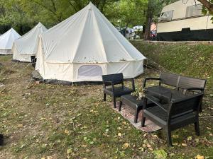 Vonkajšia záhrada v ubytovaní Camping Ripolles