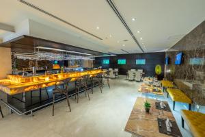 Un restaurante u otro lugar para comer en Hotel El Panama by Faranda Grand, a member of Radisson Individuals 37 fotos más