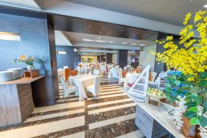 Um restaurante ou outro lugar para comer em Hotel El Panama by Faranda Grand, a member of Radisson Individuals