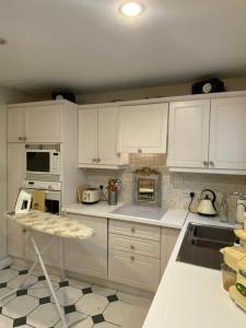 タルファリスにある2 Bed Retreat by Lake, Hotel and Golf Courseのギャラリーの写真