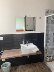 Koupelna v ubytování Casa nel borgo di Capraia