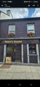 Fotografie z fotogalerie ubytování Mary Mullen's Rooms Eyre Square. v destinaci Galway
