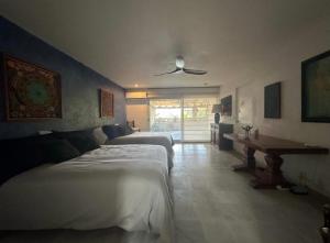 Φωτογραφία από το άλμπουμ του Marina-Access Apartment in peaceful Ixtapa σε Ixtapa