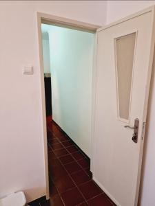 Fotografie z fotogalerie ubytování 3-Double Room in T4 Apartment v destinaci Almada