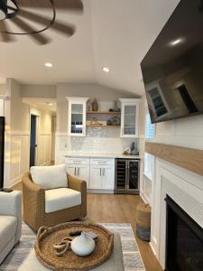 Galeriebild der Unterkunft Heart of Ocean City - WALK to shops, restaurants, boardwalk and beach! in Ocean City