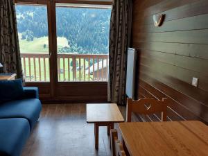 Χώρος καθιστικού στο Charmant T2 à Hauteluce, 4 pers, Parking, Piscine, Fitness, Proche Commerces et Télésiège - FR-1-342-320