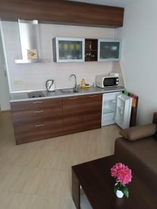 Køkken eller tekøkken på MIDIA Family Resort - studio s výhledem na moře