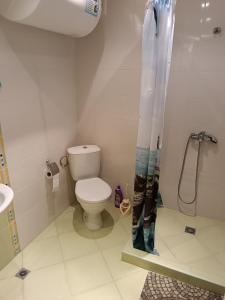 Et badeværelse på MIDIA Family Resort - studio s výhledem na moře