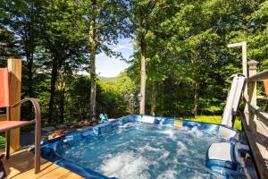 Bazén v ubytování Roscoe Retreat nebo v jeho okolí