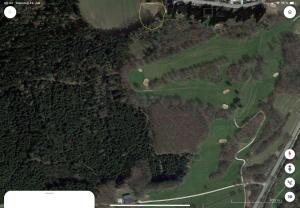 an overhead view of a golf course on a map at Ruhige komplette Wohnung voll Ausgestattet 35min Bahn bis München in Reichertshausen