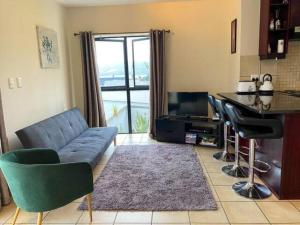 Χώρος καθιστικού στο Oyster Walk Knysna - 2 Bedroom +2 φωτογραφίες
