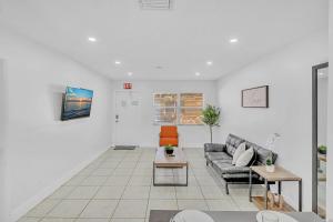 Χώρος καθιστικού στο Hollywood Vacation In Perfect Beach Location Ha01