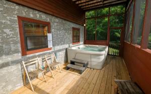 Fotografie z fotogalerie ubytování Redbird View v destinaci Sevierville