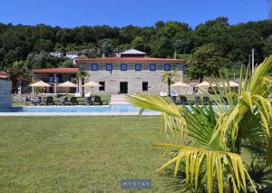 a view of the house from the yard at MyStay - Casa d'Henrique in Vieira do Minho