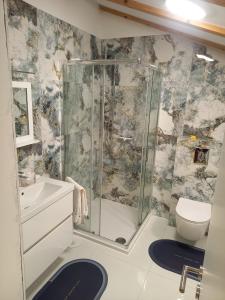 Bilik mandi di Casa Benessere Istria