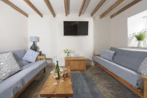Televisyen dan/atau pusat hiburan di Bridge House, Newlyn