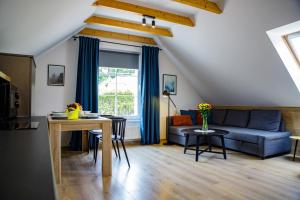 Istumisnurk majutusasutuses Apartamenty Przy Świerku
