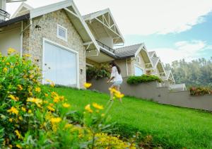 Zahrada ubytování AJ Gable Clouds Ooty by VOYE HOMES - Serene Stay Near Avalanche Emerald Lake