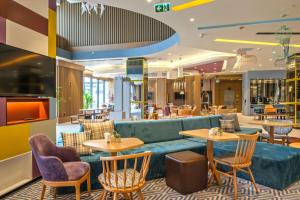 Hampton By Hilton Sakarya的休息区
