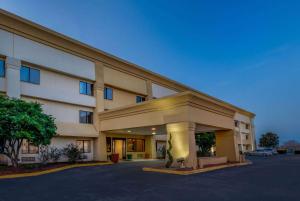 Gallery image of Baymont by Wyndham Meridian in Meridian