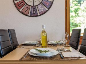 Bevande di Apartment Ambassador II Apt 13 by Interhome