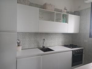 Η κουζίνα ή μικρή κουζίνα στο Anna e il mare +5 φωτογραφίες