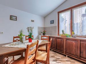 Zdjęcie z galerii obiektu Holiday Home Jakov by Interhome w mieście Žminj
