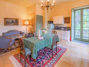 Η κουζίνα ή μικρή κουζίνα στο Apartment Dimora Berchiatti by Interhome