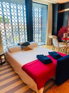 Postel nebo postele na pokoji v ubytování Cascais Beach House